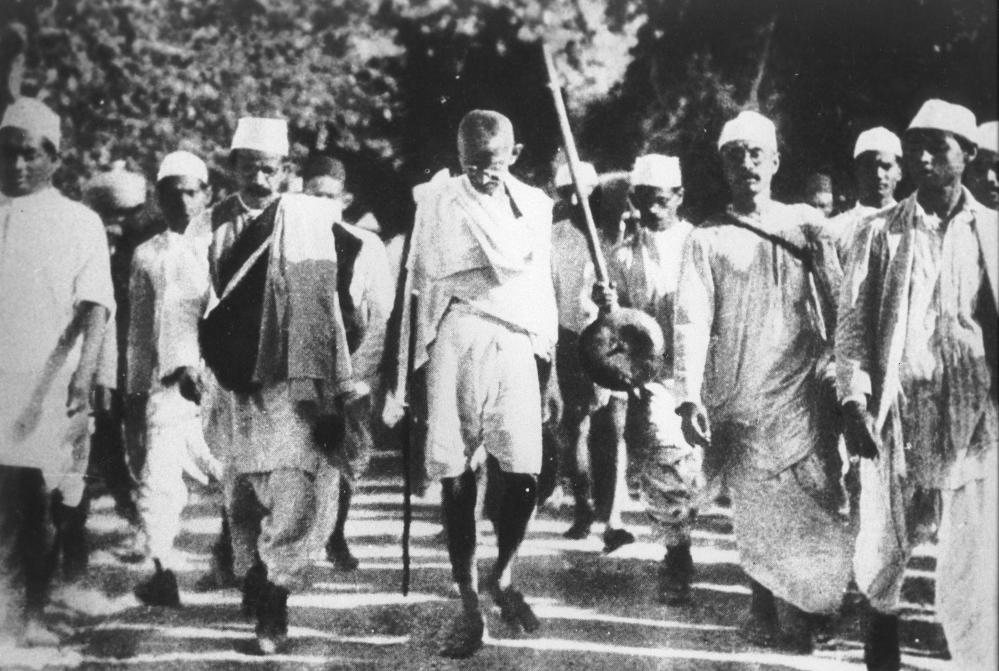 Gandhi beim Salzmarsch · März 1930