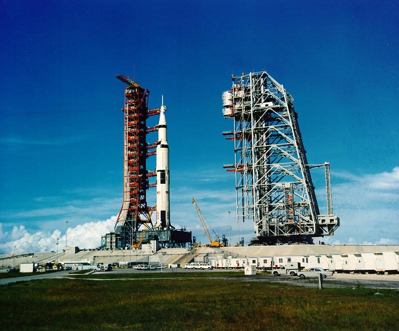 Saturn V auf Rampe 39A