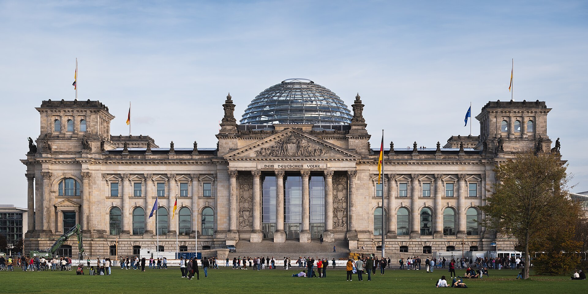 Westfassade · Foto 29.10.2022